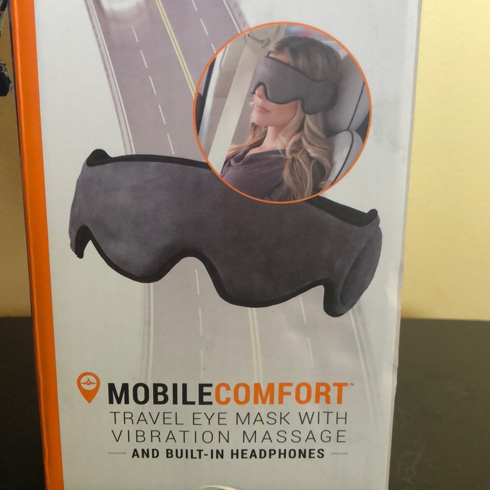New in Box Homedics Travel Eye Mask w/ Massage & built in Headphones